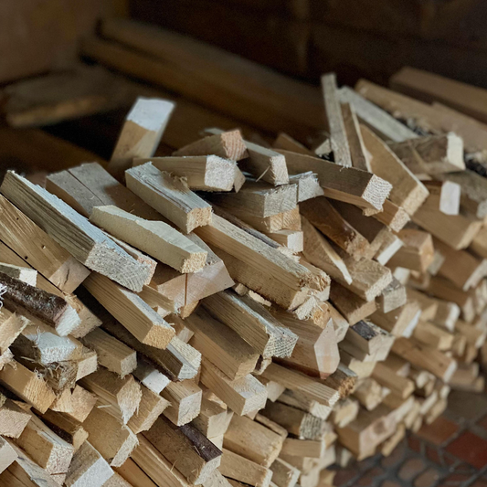 What is Kindling and How To Use it in Your Fire Pit
